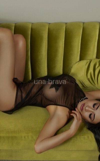 KARINA_TOP